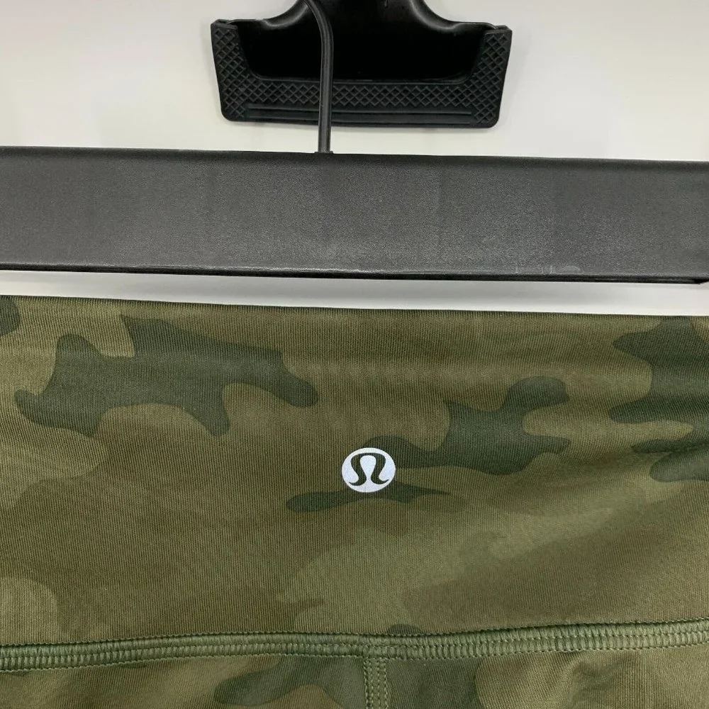 Lululemon Leggings Camo Wunder Under Pant Savasana Full On Luxtreme - Picture 10 of 12